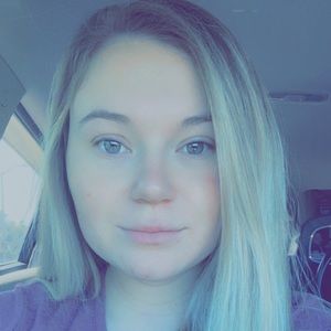 Meet your Posher, Avery